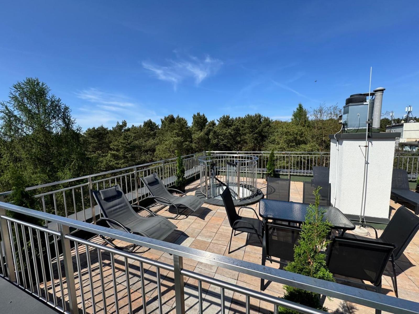Family & Business Sauna Teznia Apartments No 5 Lesny Nad Zalewem Cedzyna, Unikat - 4 Bedroom With Private Sauna, Bath With Hydromassage, Spectacular View Terrace, Garage, Catering Options Кельце Екстер'єр фото