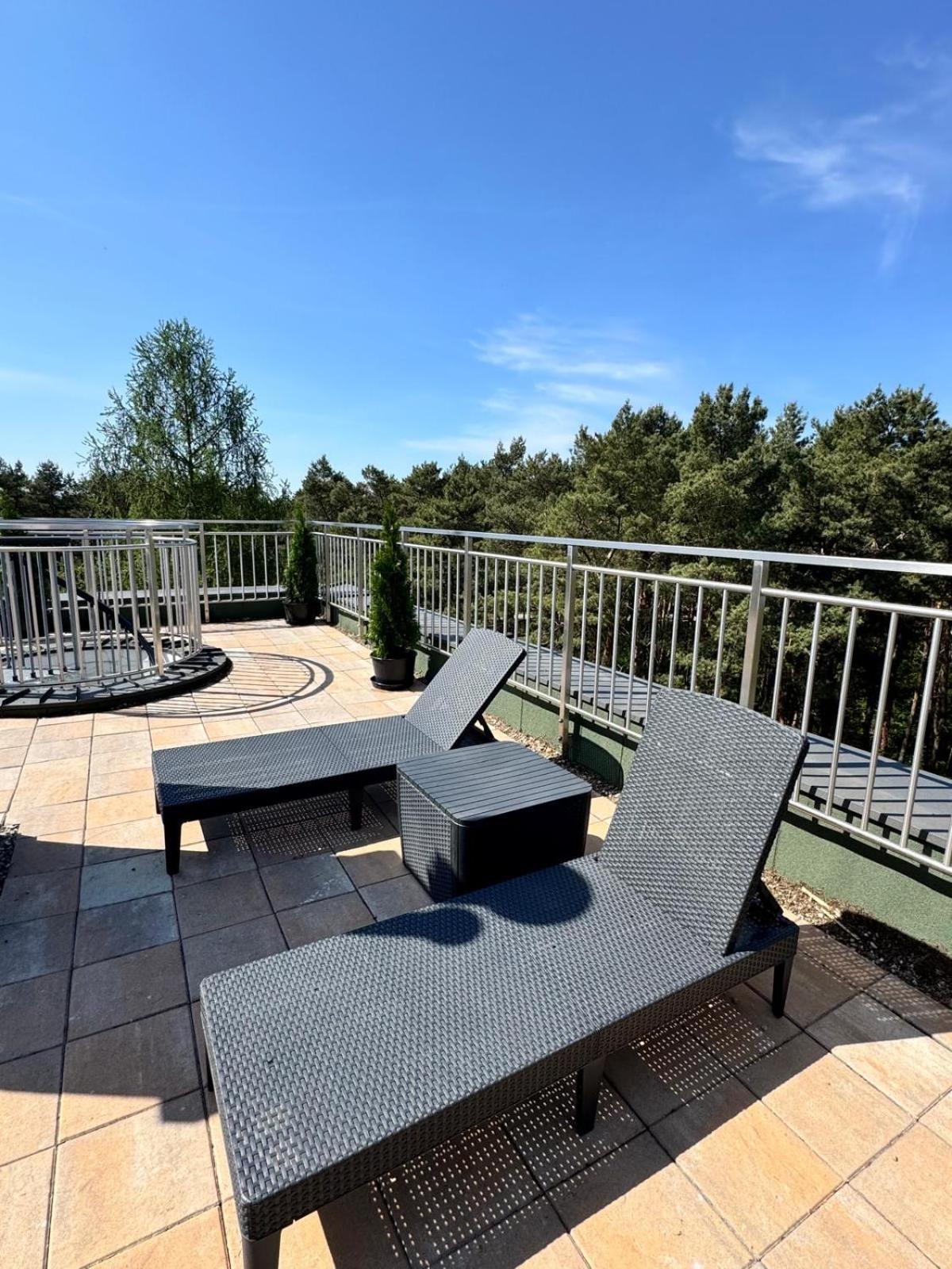 Family & Business Sauna Teznia Apartments No 5 Lesny Nad Zalewem Cedzyna, Unikat - 4 Bedroom With Private Sauna, Bath With Hydromassage, Spectacular View Terrace, Garage, Catering Options Кельце Екстер'єр фото